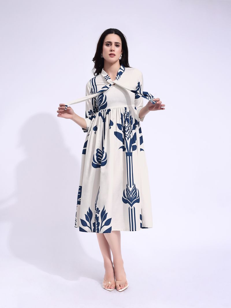 Women's Off White Fit & Flared Midi Regular Sleevee Dress