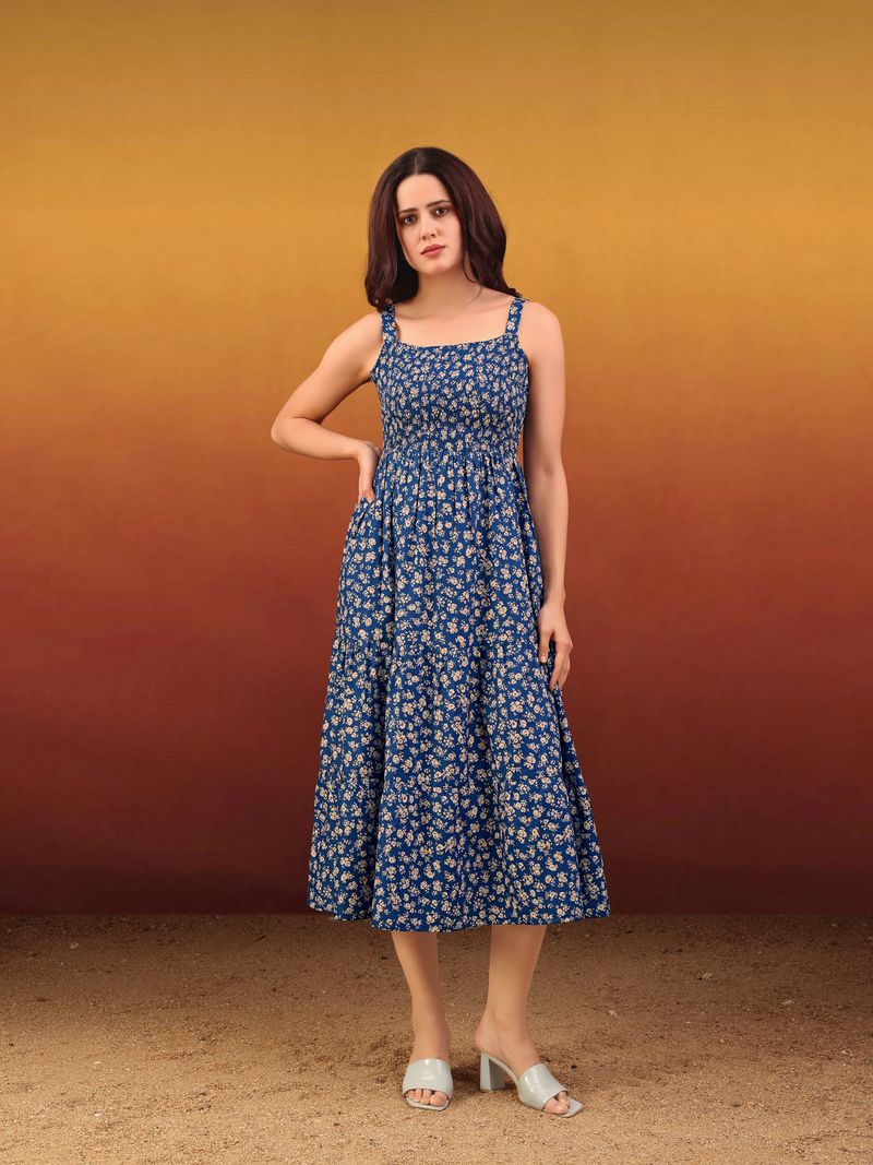 Maxi Length Sleeveless Printed Dress