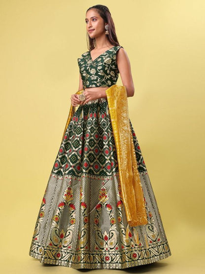 Women Green Jacquard Lehenga