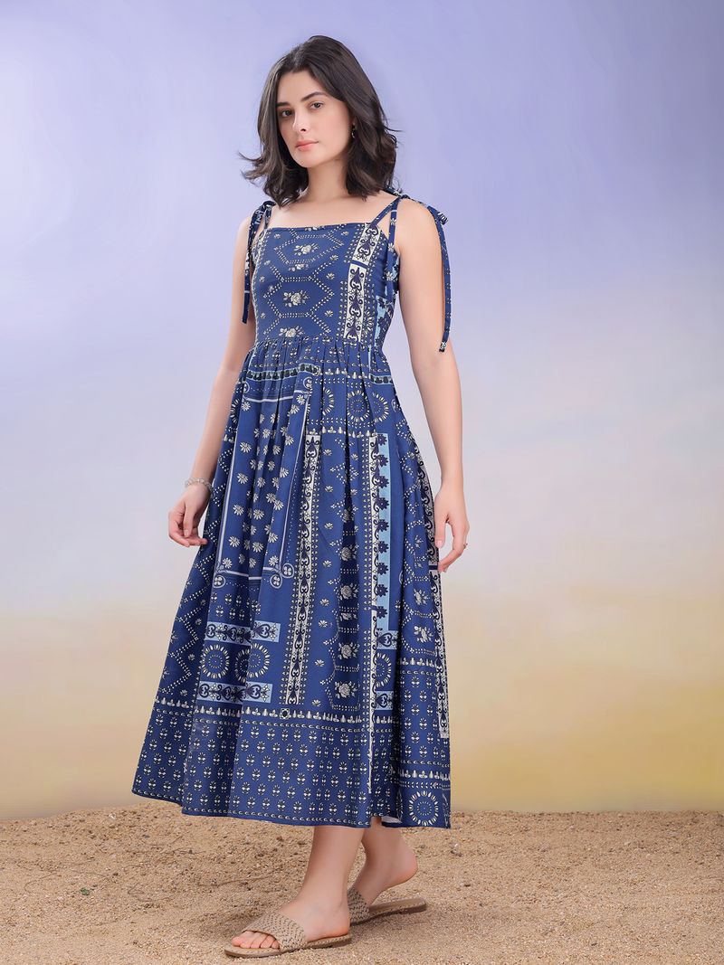 Women's Printed Fit and Flare Square Sleeveless Blue Dress
