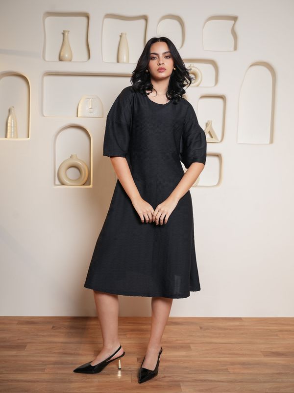 Women Relaxed Round Neck Dress