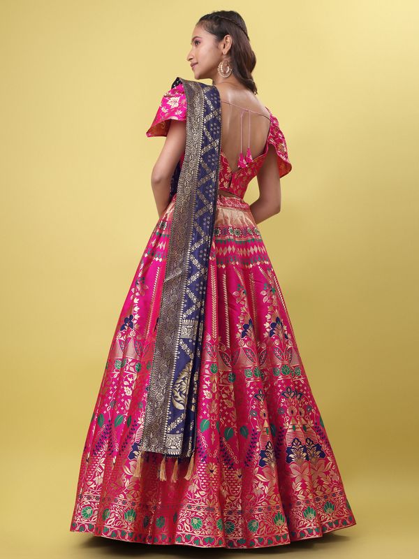 Women Pink Embellished  Lehenga