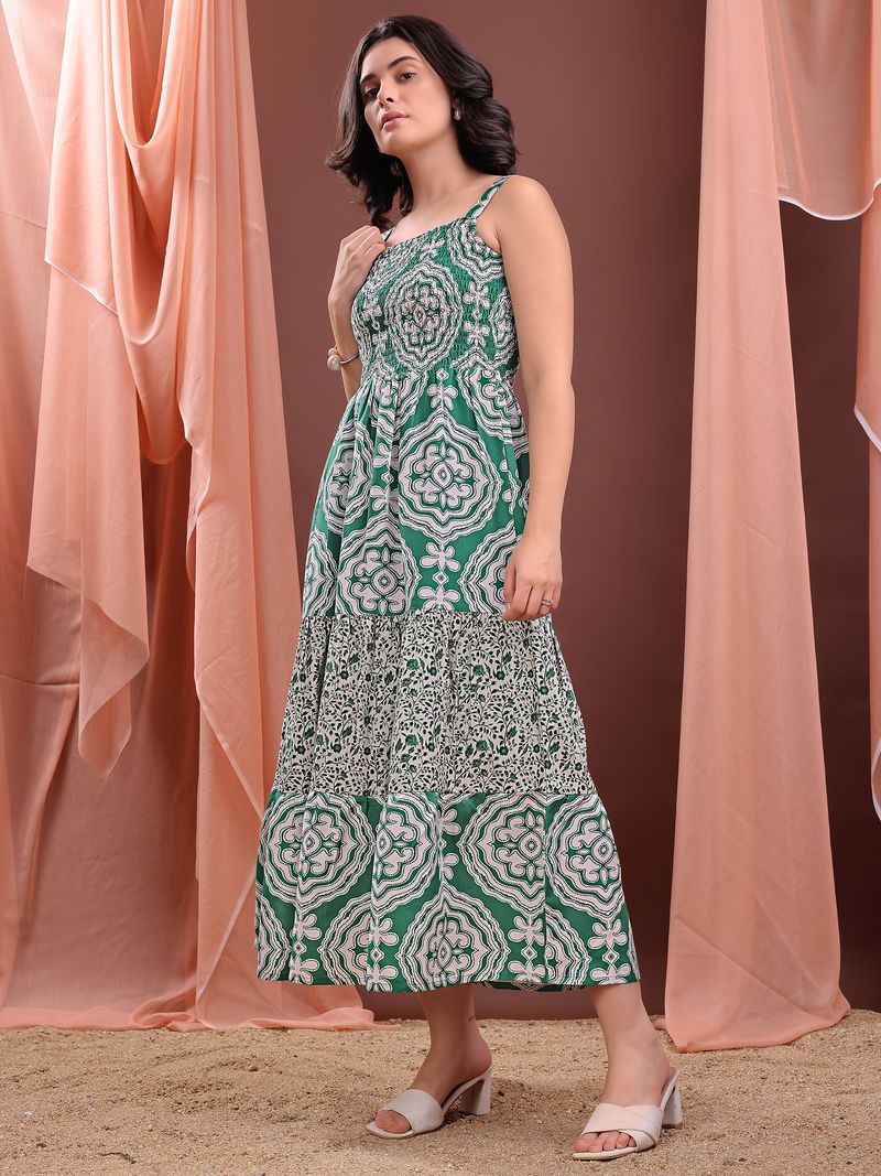 Women's Green Mini Sleeveless Square Dress